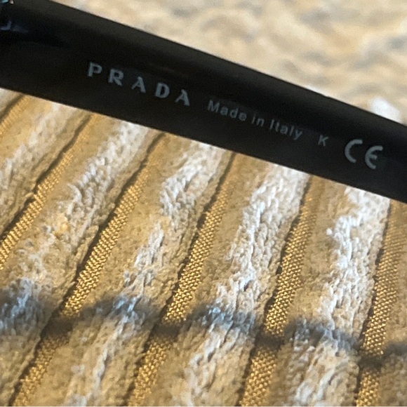 Prada men sunglasses sps 11u made in Italy Black - Picture 3 of 8